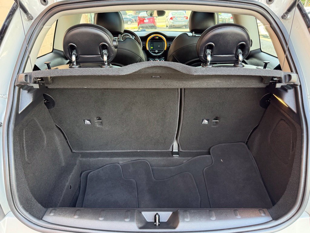 Used 2019 MINI Cooper S w/ Signature Upholstery Package FWD image 15