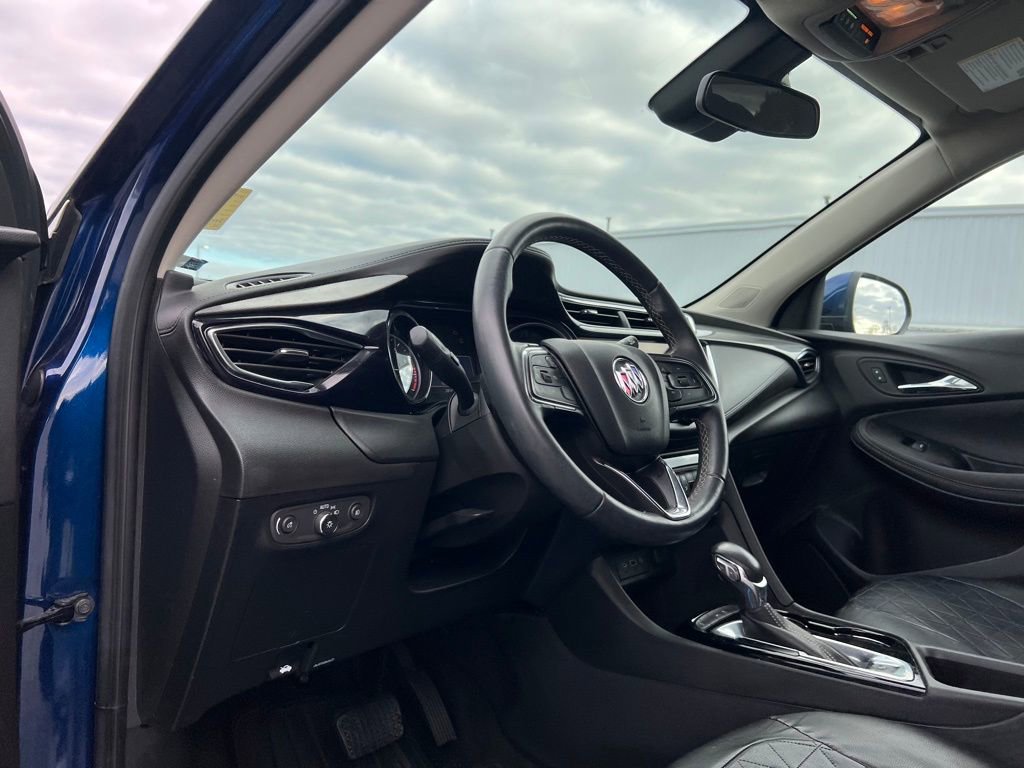 Used 2023 Buick Encore GX Select w/ Safety Package II image 11