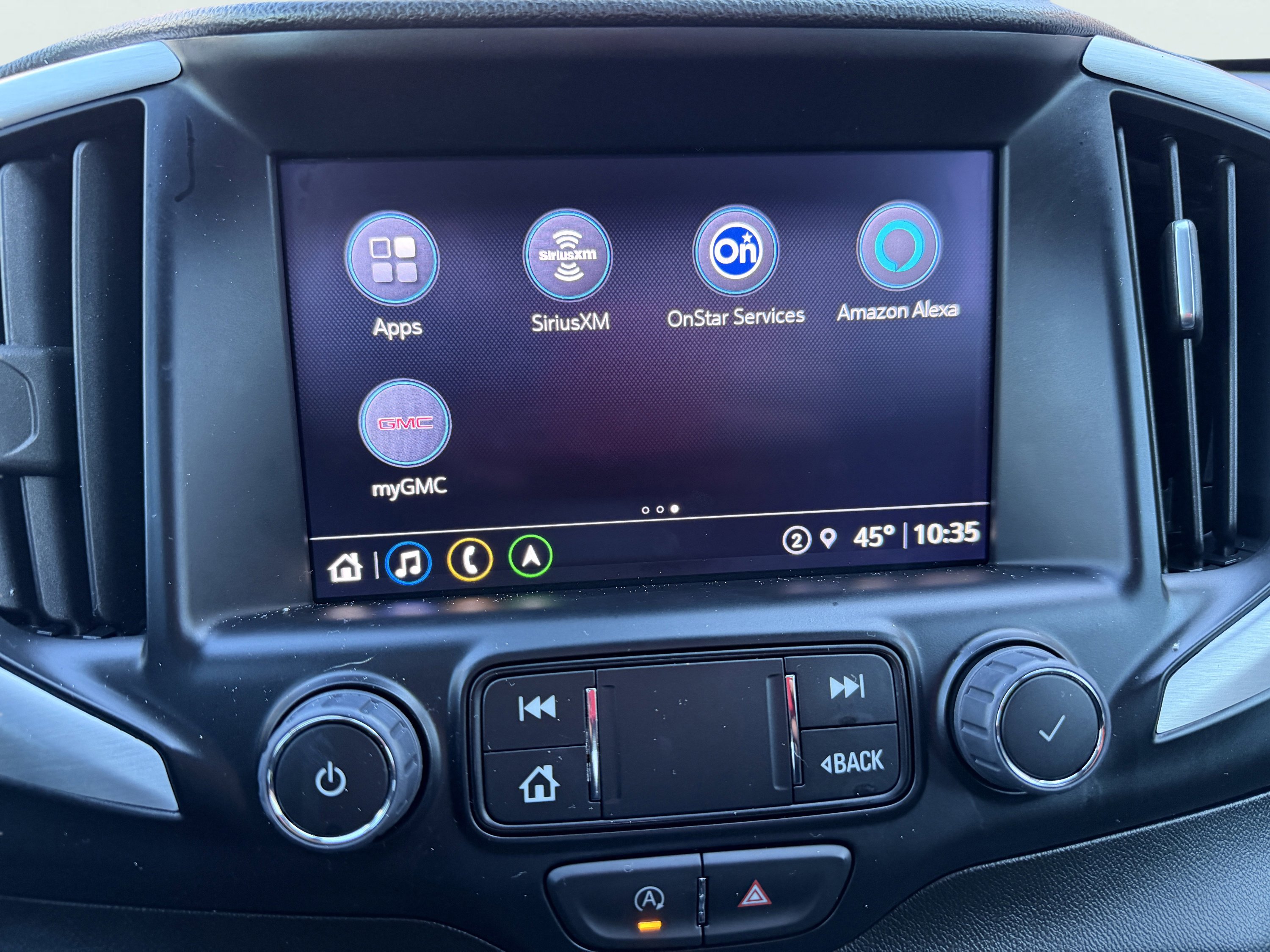 Used 2023 GMC Terrain SLT w/ Infotainment Package II image 24