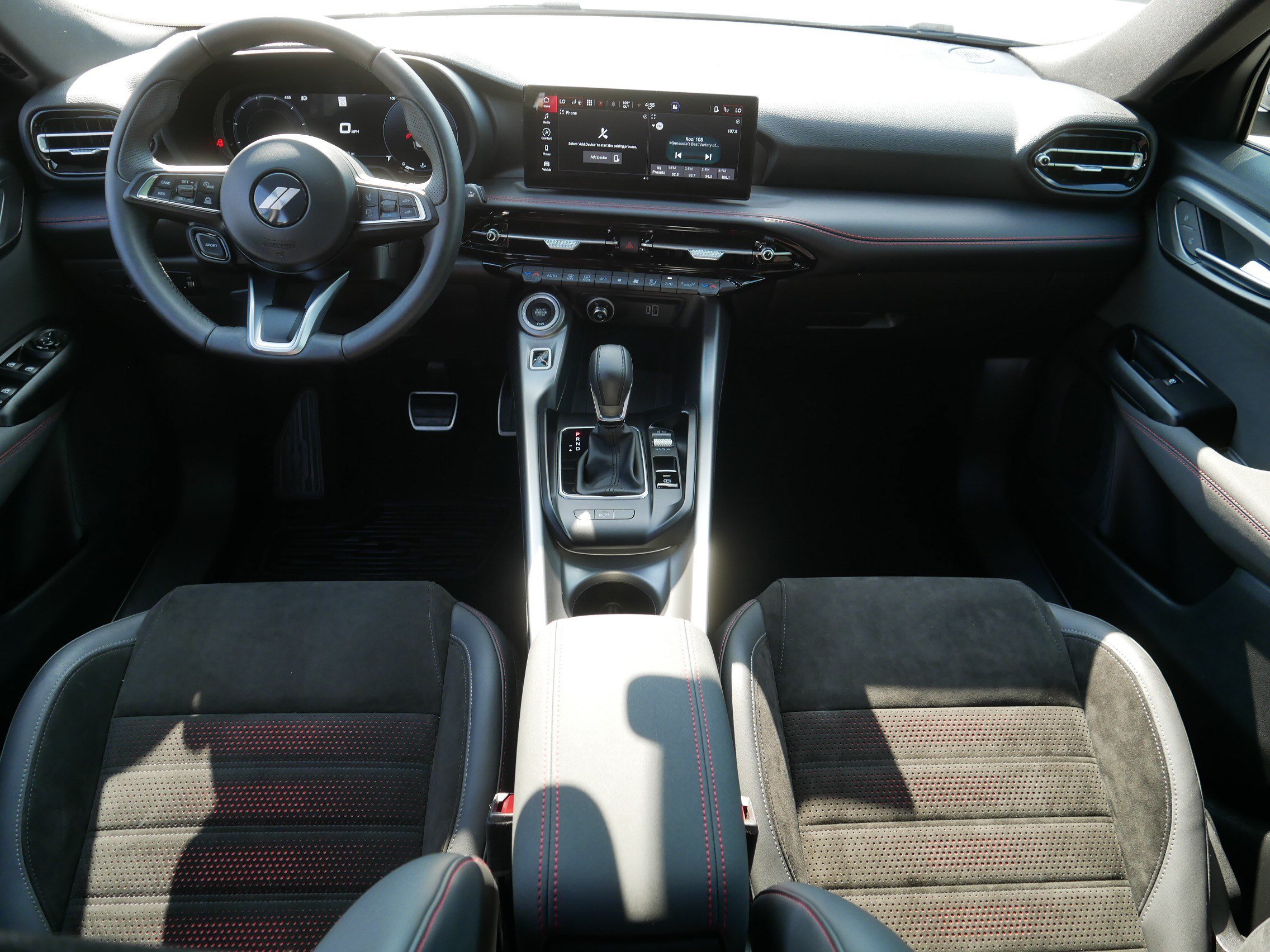 Used 2024 Dodge Hornet GT AWD/4WD image 10