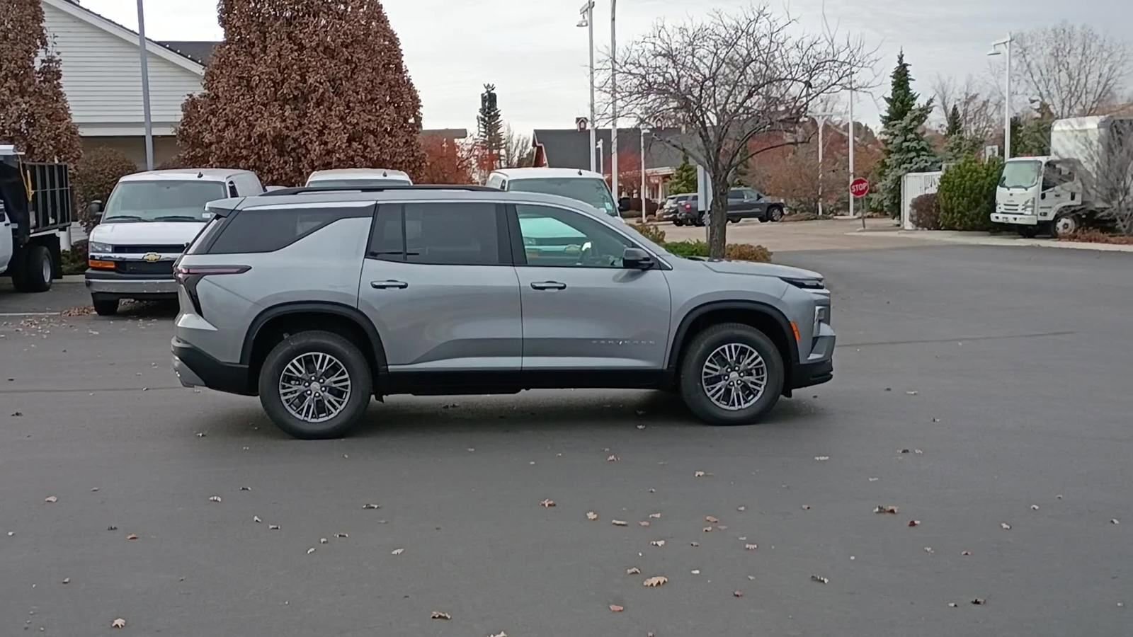 New 2026 Chevrolet Traverse LT image 6