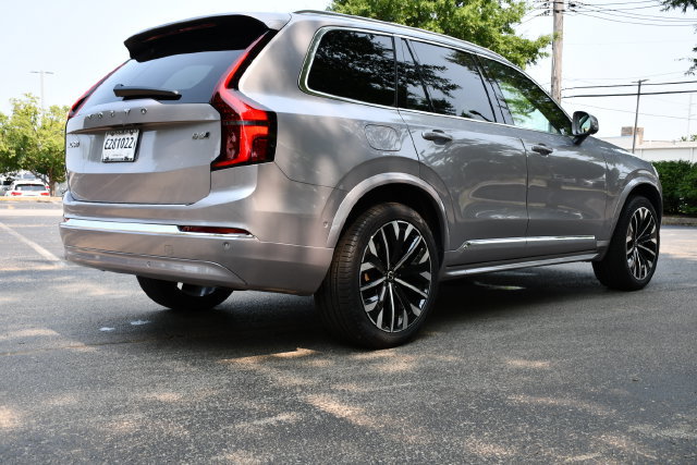 New 2026 Volvo XC90 B6 Plus w/ Protection Package Premier AWD/4WD image 7