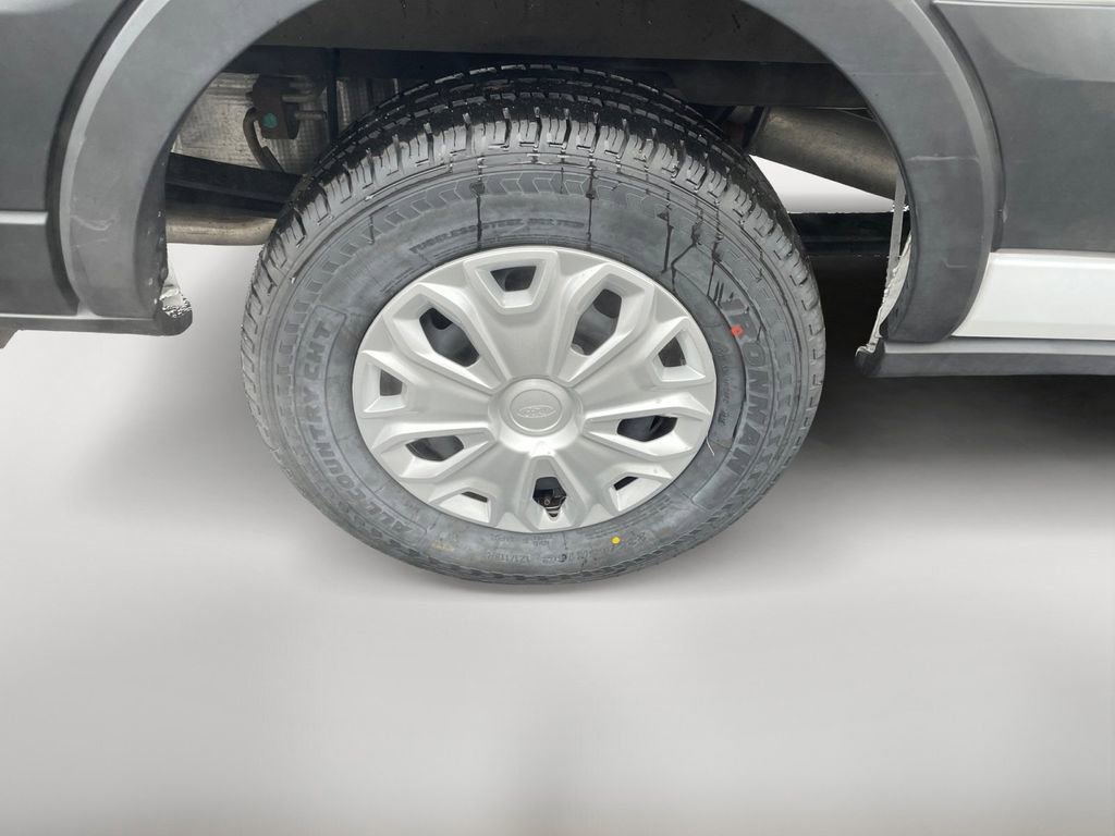 Used 2024 Ford Transit 350 XLT image 10