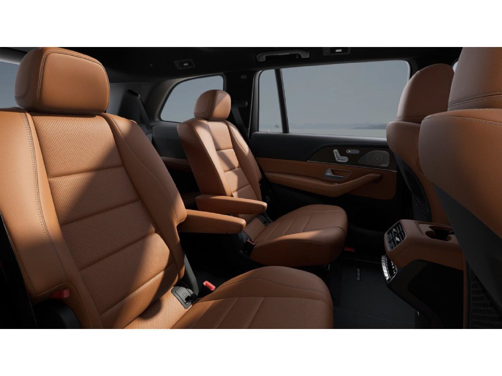 New 2027 Mercedes-Benz GLS 450 4MATIC image 5