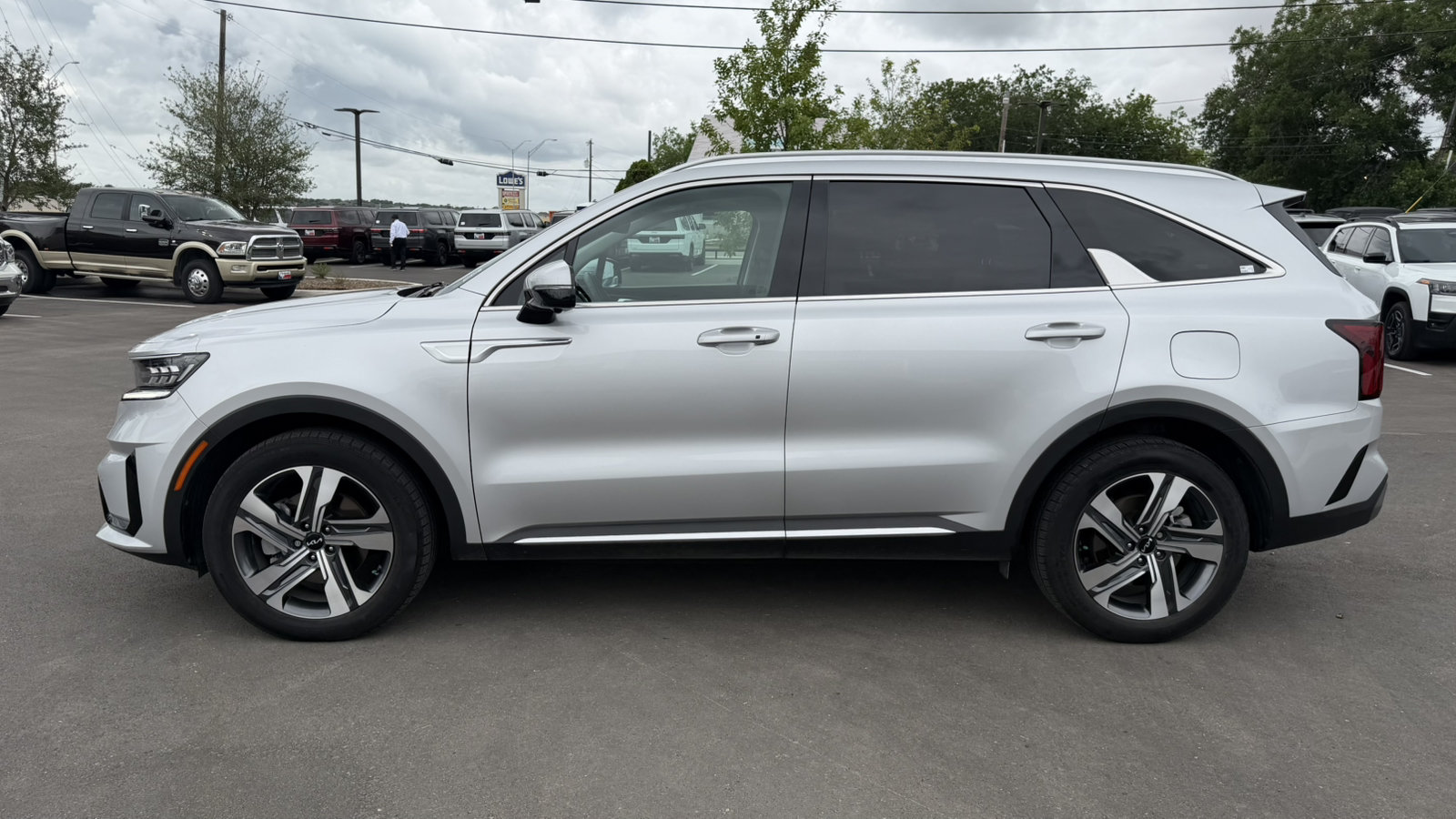 Used 2023 Kia Sorento SX Prestige AWD/4WD image 8