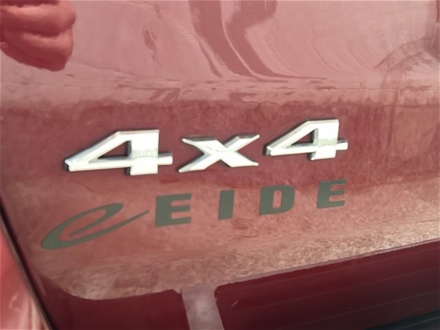 Used 2018 Jeep Grand Cherokee Limited image 29