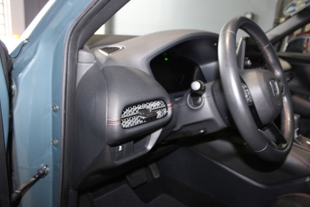 Used 2024 Honda HR-V Sport image 11