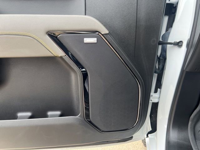 Used 2022 Chevrolet Silverado 1500 ZR2 w/ Technology Package image 13