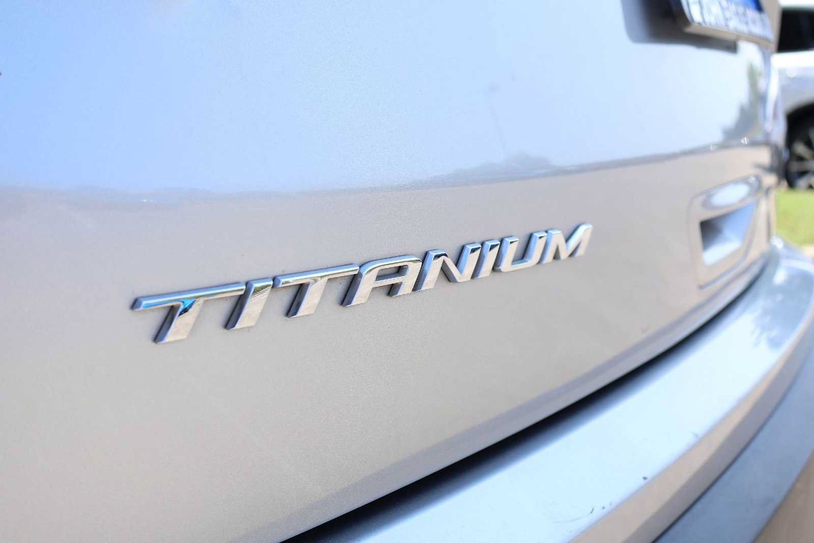 Used 2024 Ford Edge Titanium AWD/4WD image 7