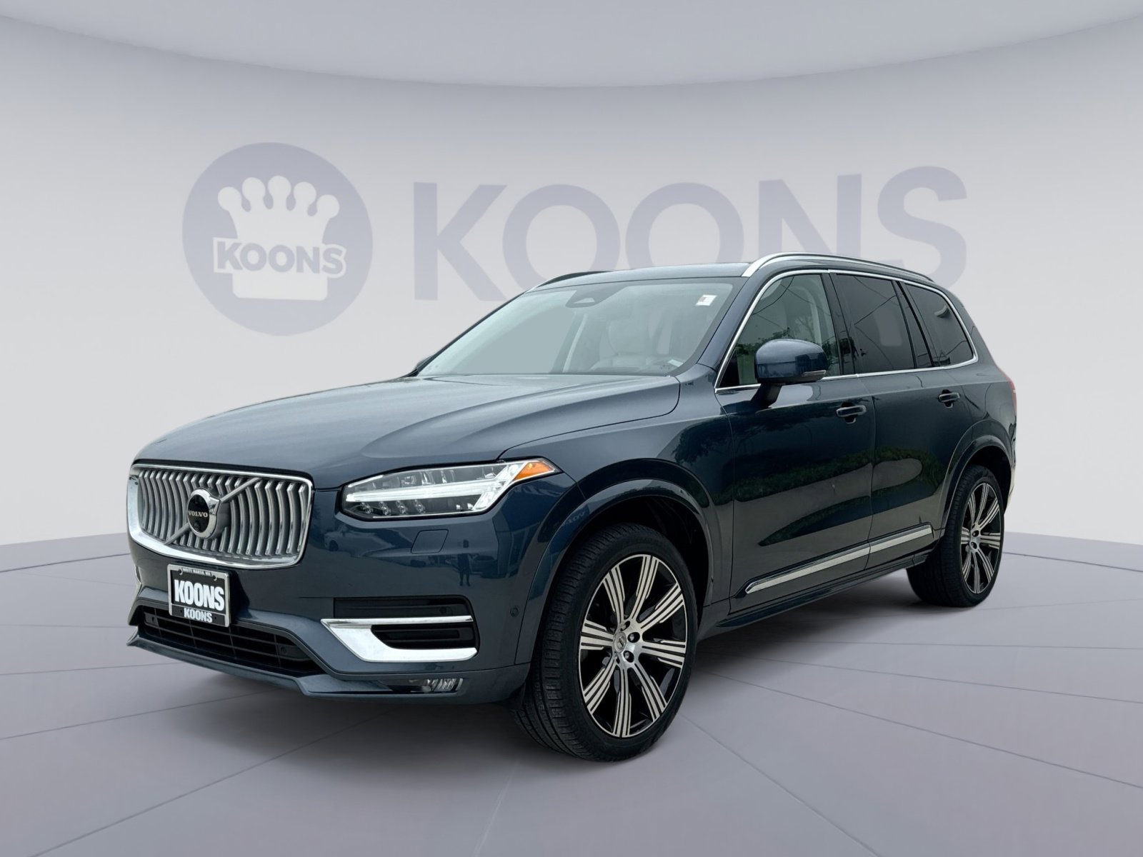 Certified 2023 Volvo XC90 B6 Ultimate w/ Protection Package Premier AWD/4WD image 1