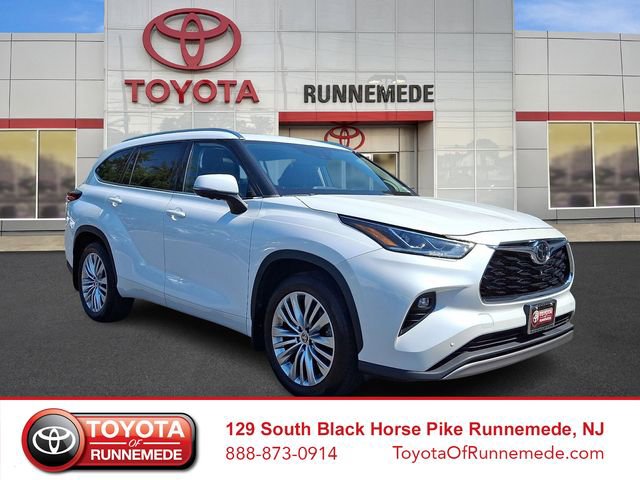 Used 2023 Toyota Highlander Platinum AWD/4WD video 1