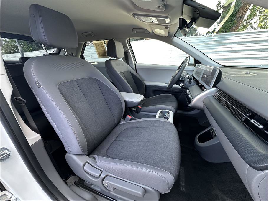 Used 2024 Hyundai Ioniq 5 SEL AWD/4WD image 4