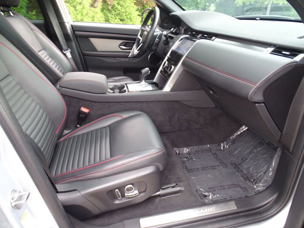 Used 2022 Land Rover Discovery Sport S R-Dynamic image 10