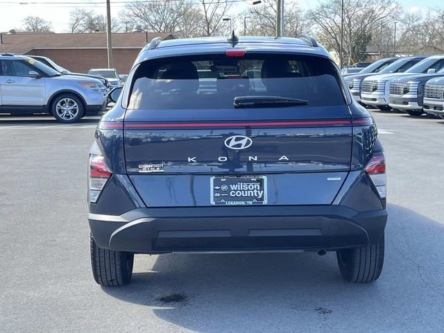 Certified 2025 Hyundai Kona SEL image 6
