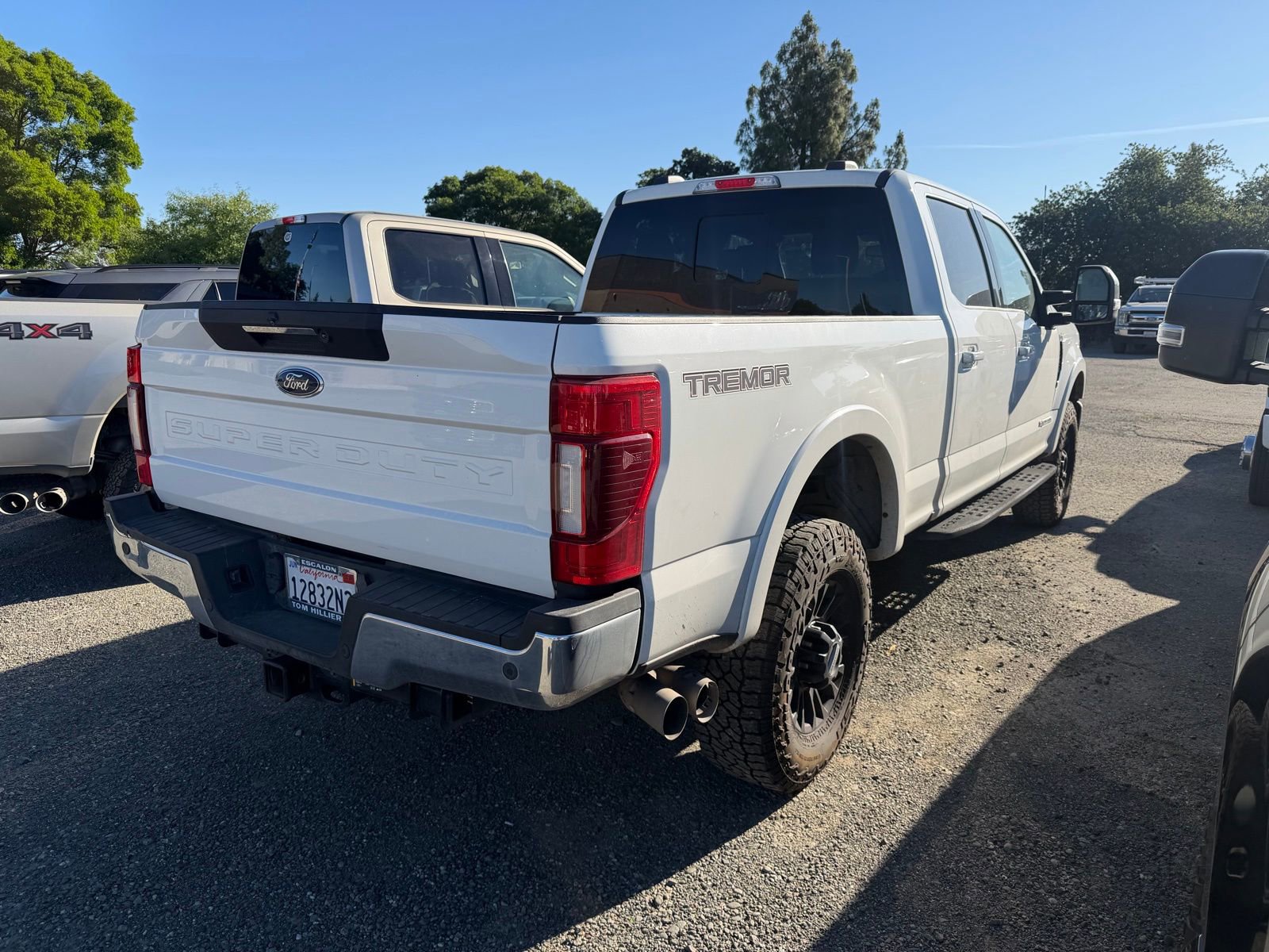 Used 2022 Ford F250 Lariat w/ Tremor Off-Road Package image 3