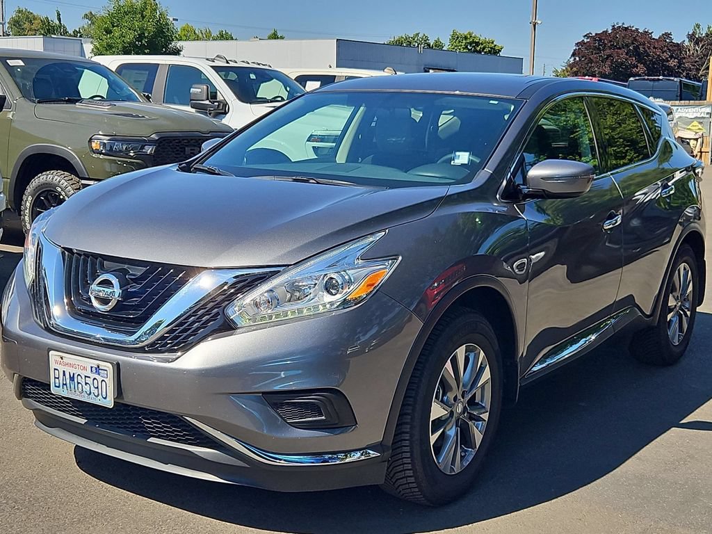 Used 2016 Nissan Murano S AWD/4WD image 3