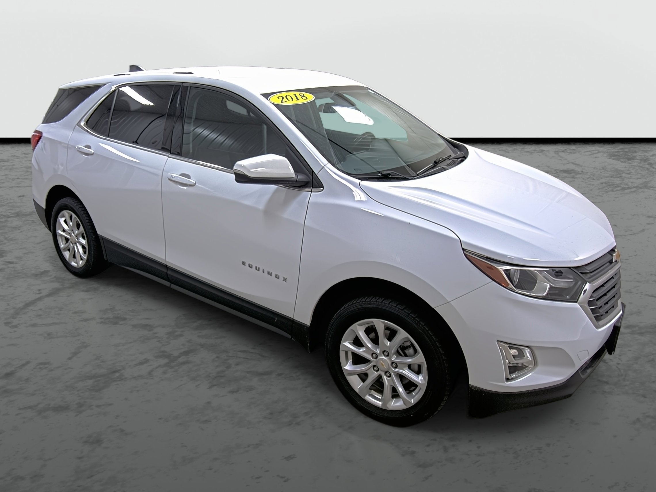 Used 2018 Chevrolet Equinox LT FWD image 5