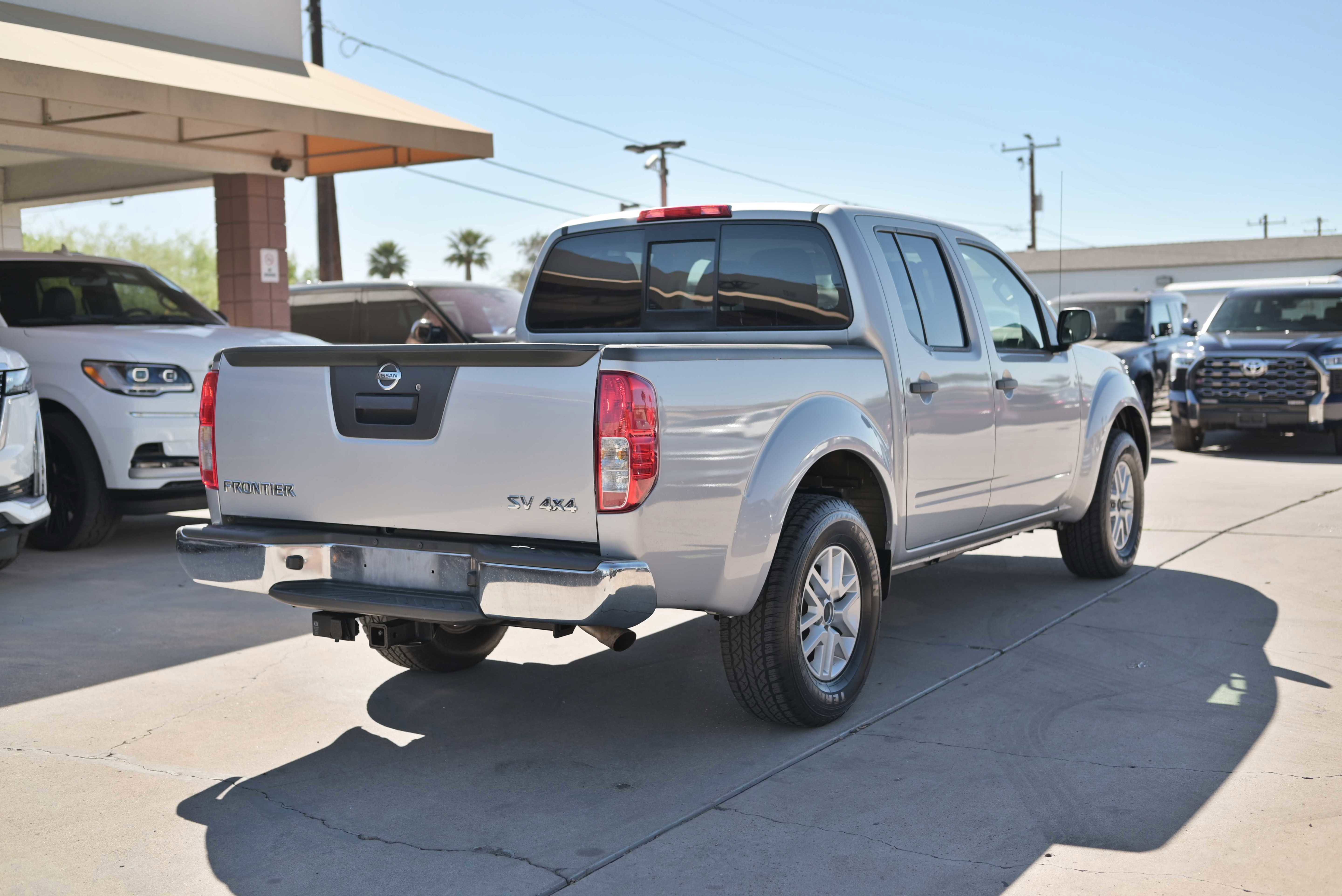 Used 2016 Nissan Frontier SV AWD/4WD image 4