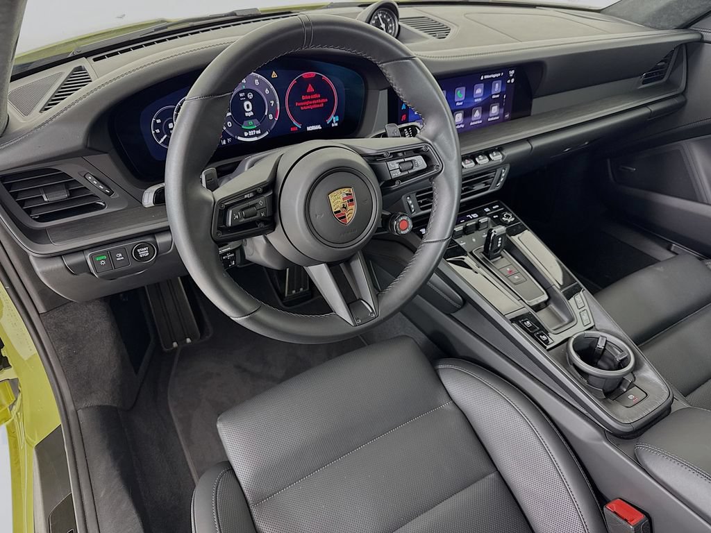 Certified 2026 Porsche 911 Carrera GTS RWD image 4