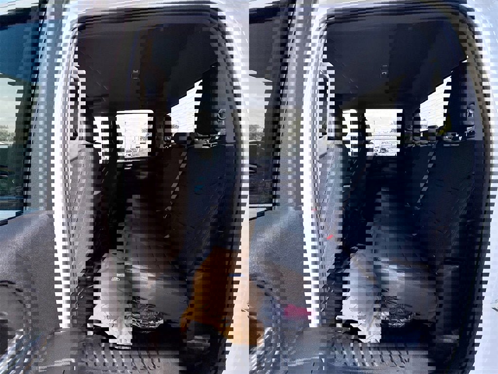 New 2026 GMC Sierra 3500 Pro w/ Convenience Package image 15