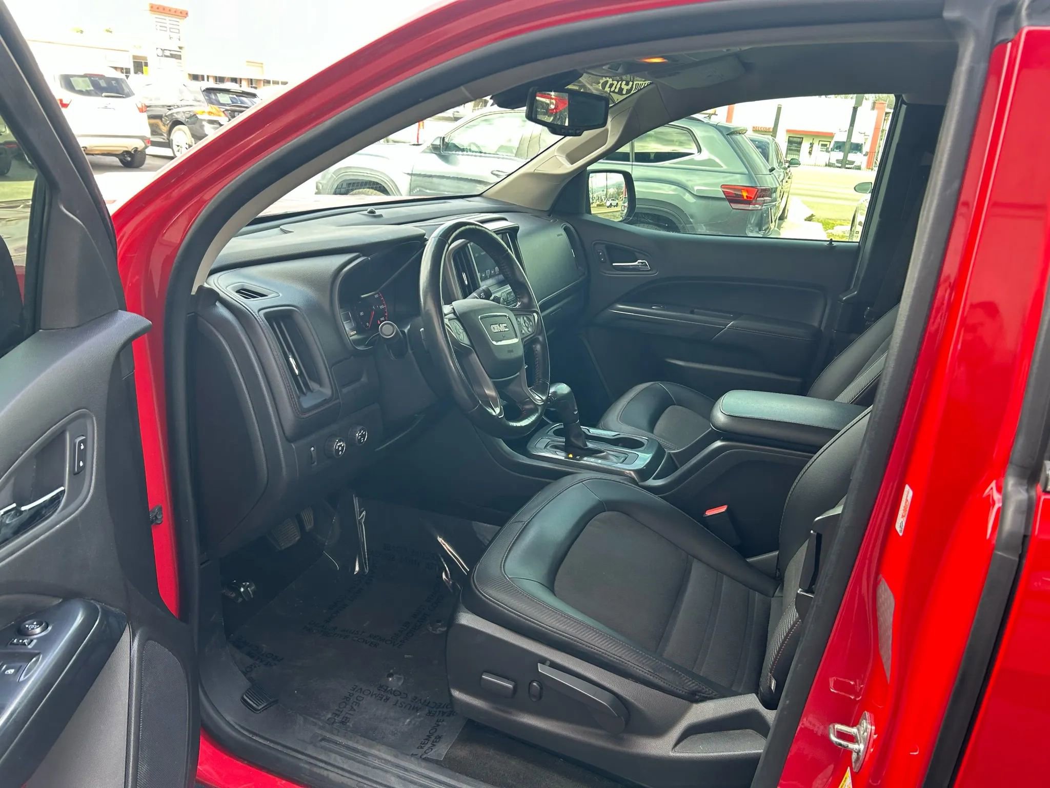 Used 2016 GMC Canyon SLE w/ All Terrain Adventure Package AWD/4WD image 3