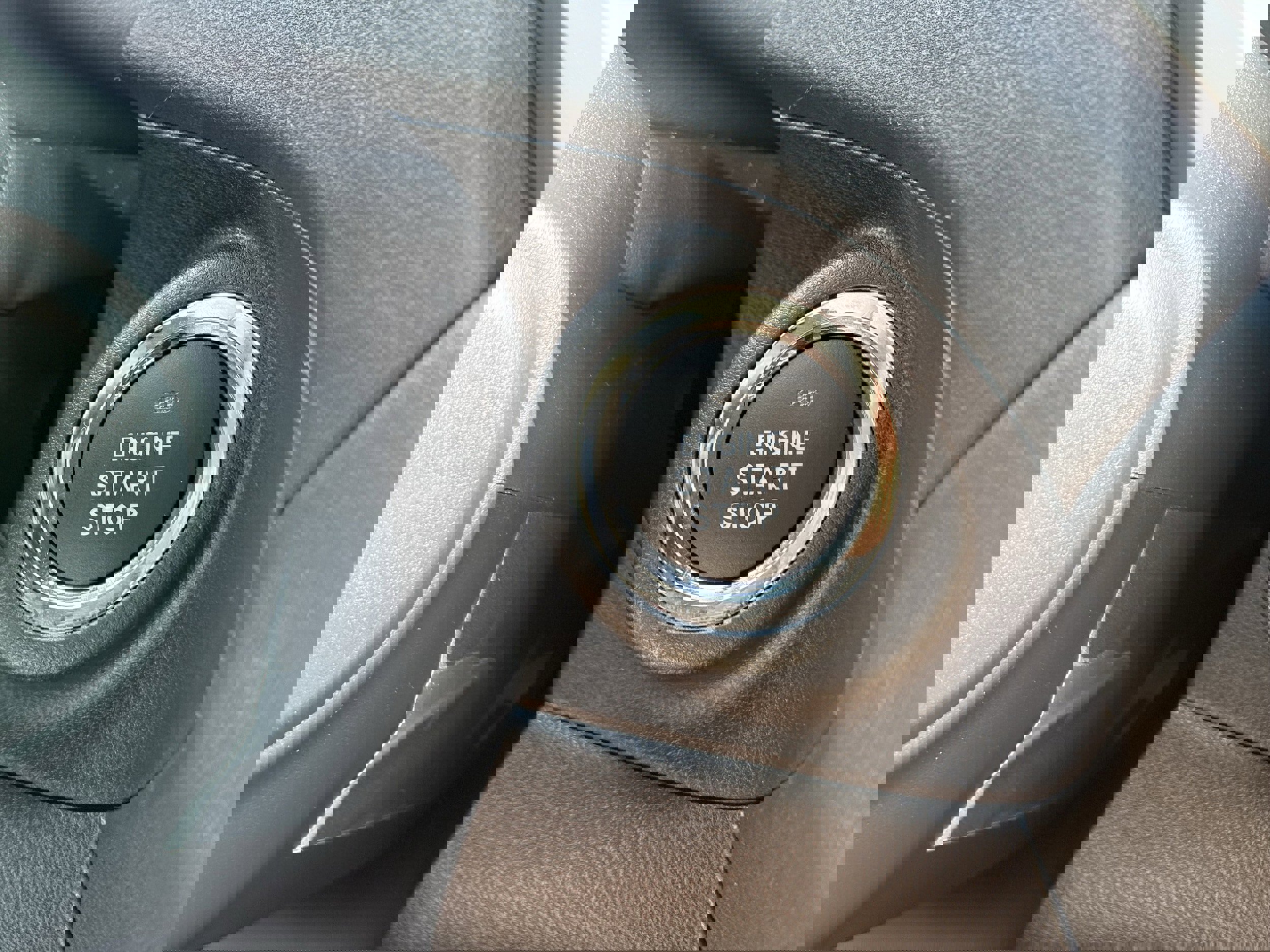 Certified 2025 Subaru Ascent Premium image 18