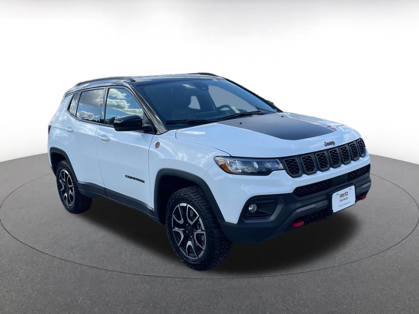 Used 2025 Jeep Compass Trailhawk