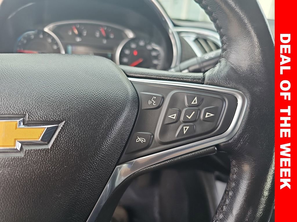 Used 2018 Chevrolet Malibu LT image 17