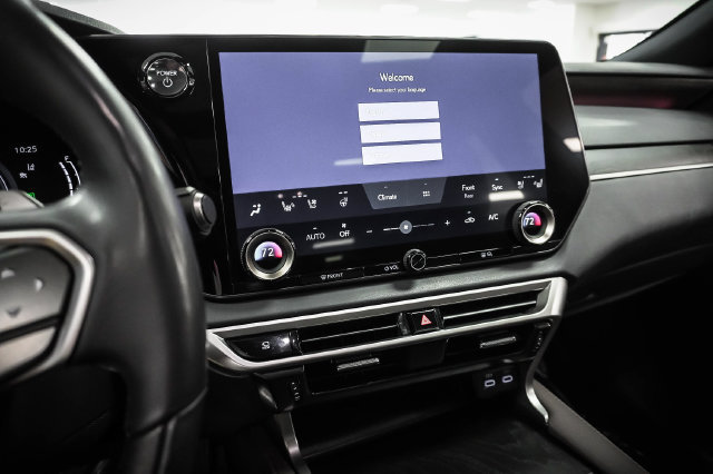 Certified 2024 Lexus RX 450h AWD w/ Convenience Package image 16
