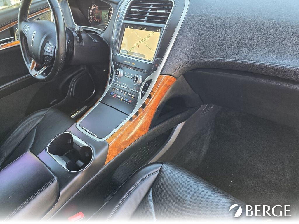 Used 2018 Lincoln MKX Reserve image 32