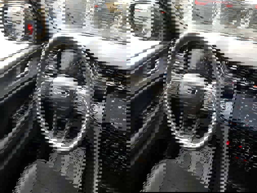 Used 2023 Jeep Grand Cherokee L Laredo image 18