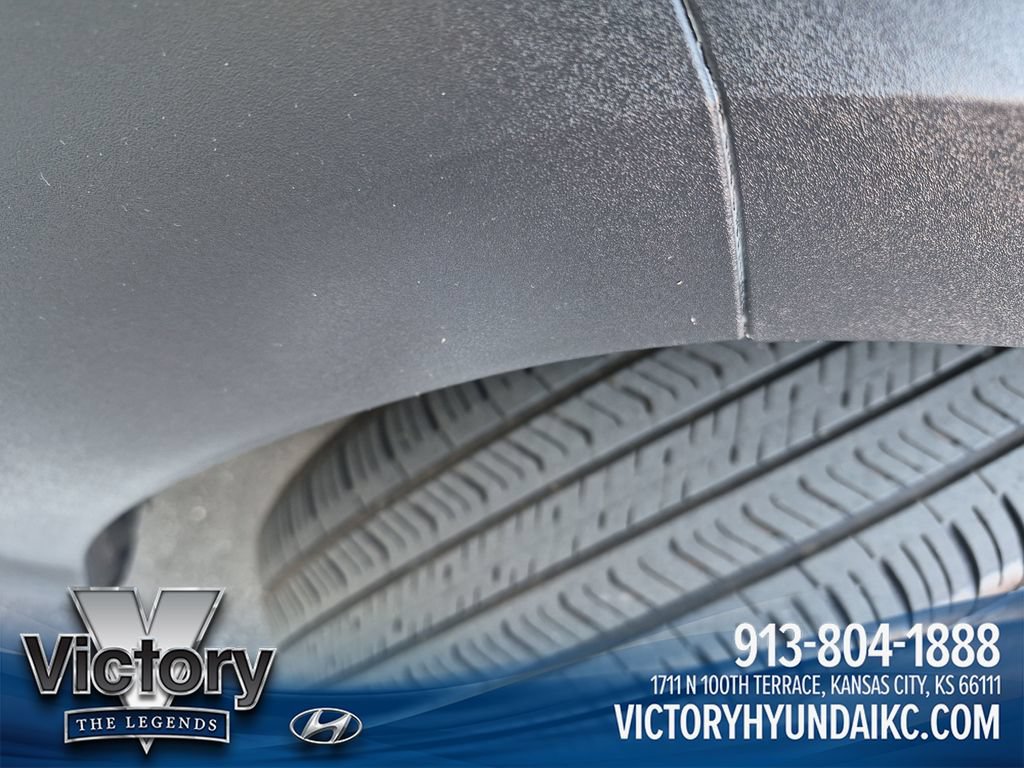 Used 2025 Hyundai Kona SEL FWD image 26