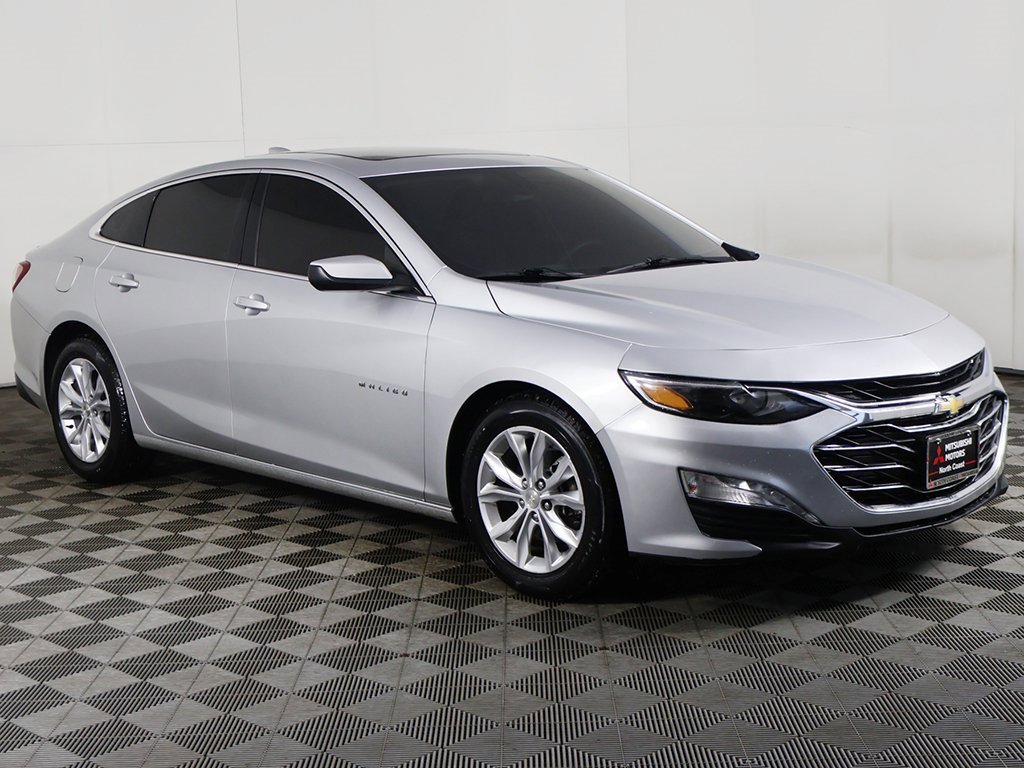 Used 2021 Chevrolet Malibu LT image 2