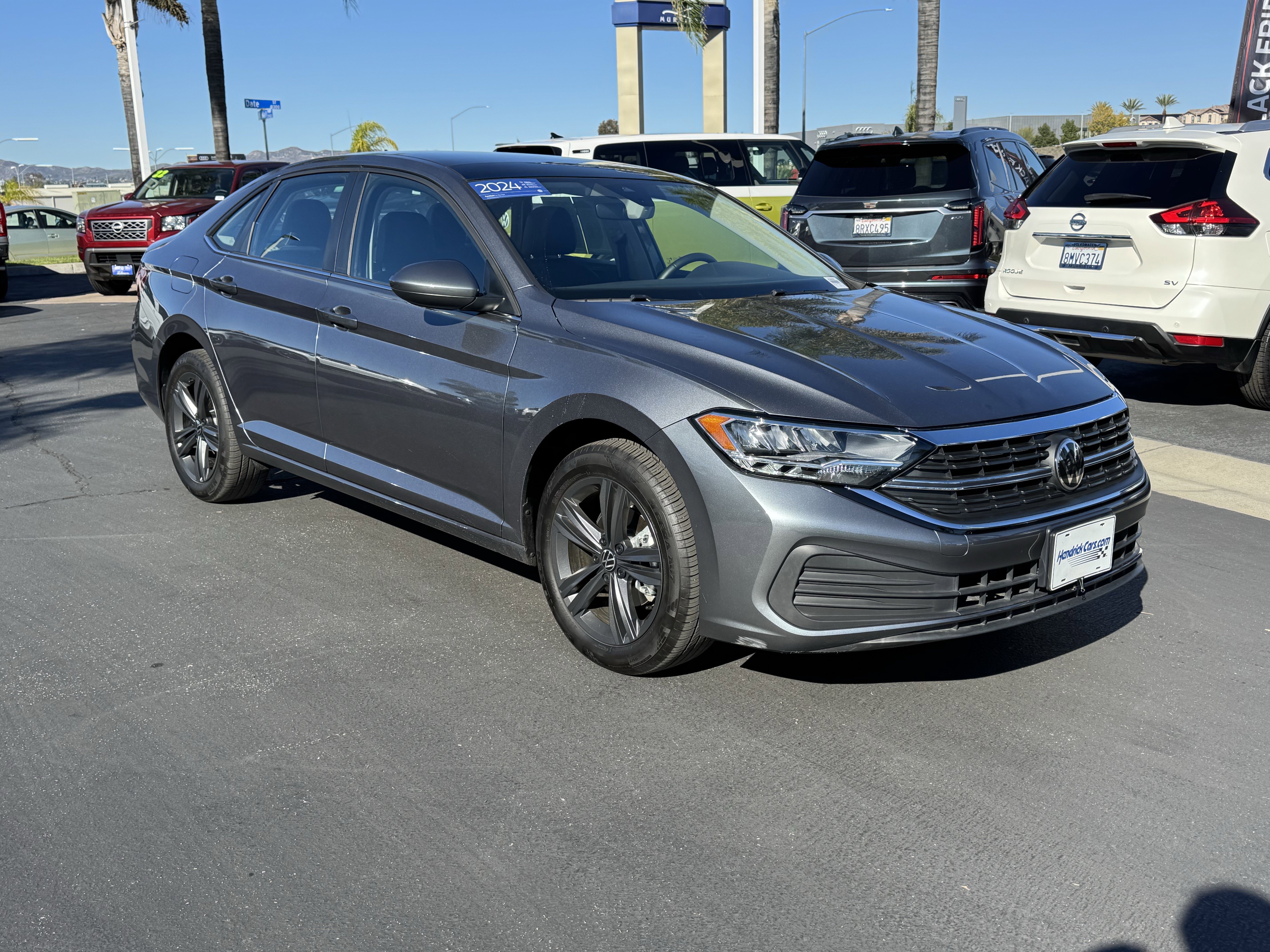 Certified 2024 Volkswagen Jetta SE image 2