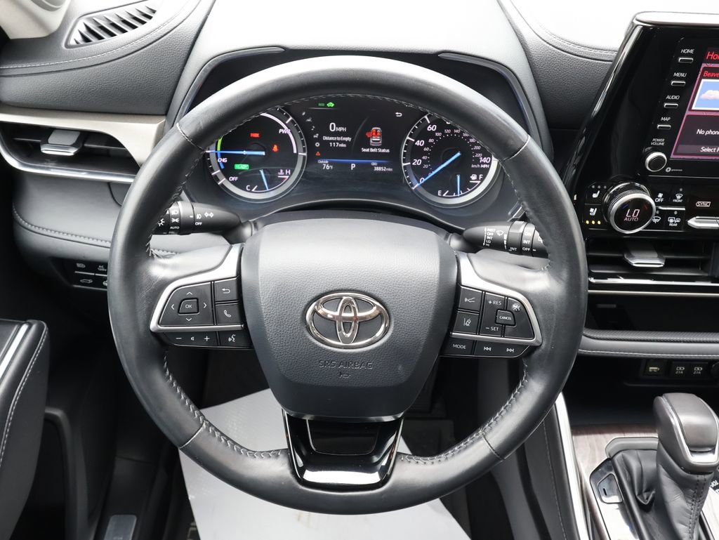 Used 2020 Toyota Highlander Limited w/ Protection Package #3 image 13
