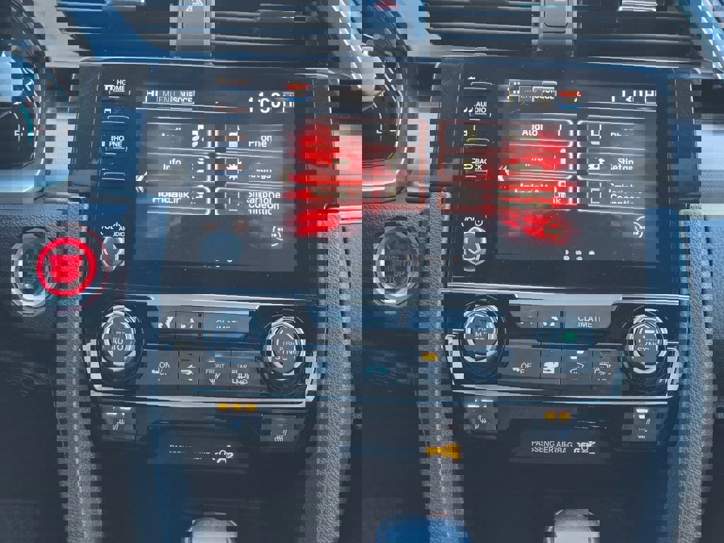 Used 2019 Honda Civic EX image 12