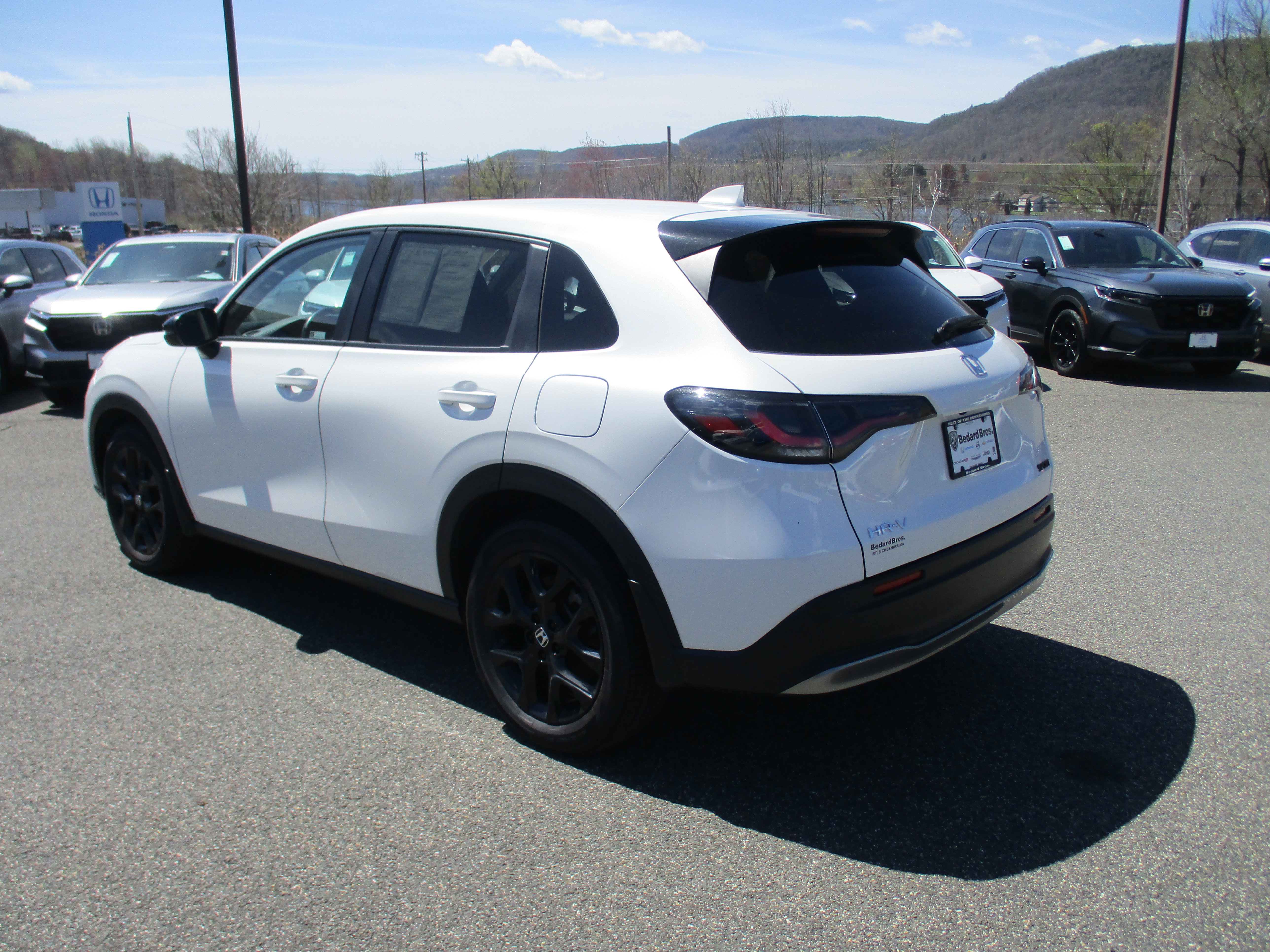 Certified 2023 Honda HR-V Sport image 7