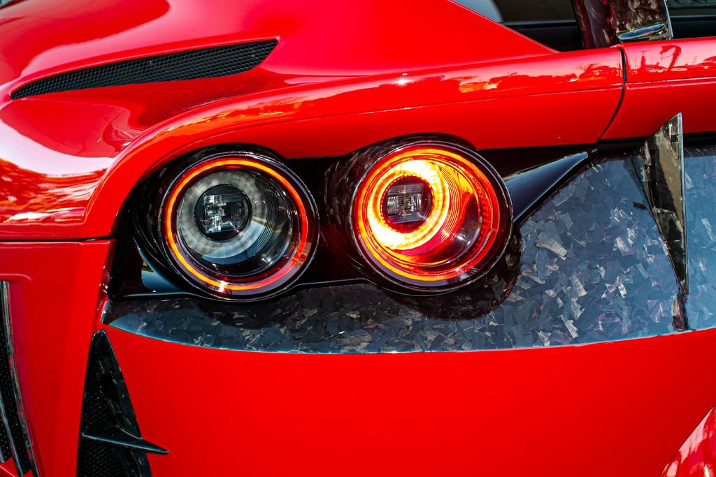 Used 2020 Ferrari 812 Superfast RWD image 68