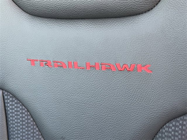 New 2026 Jeep Compass Trailhawk w/ Sun, Sound & Navigation Group image 13