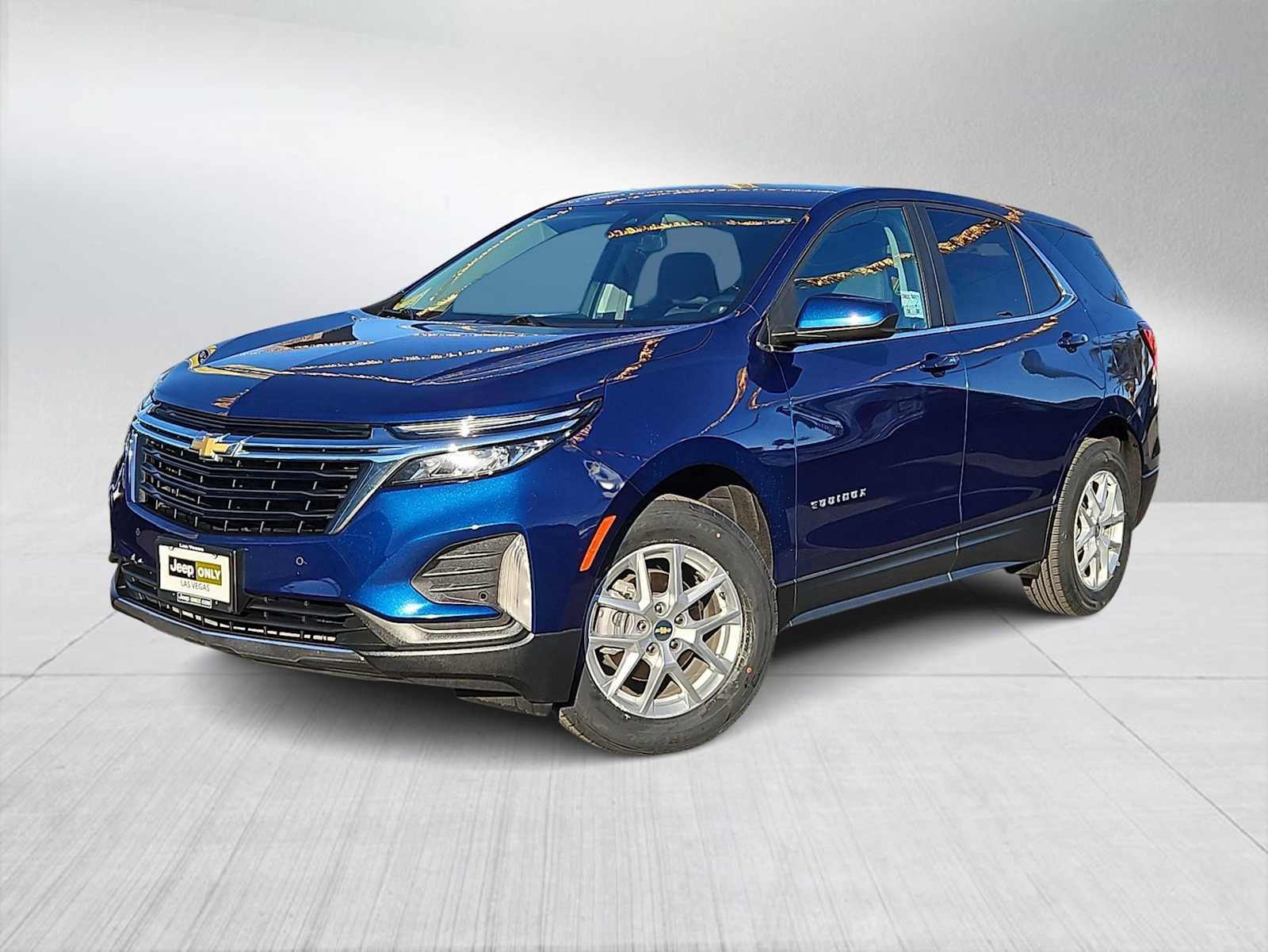Used 2022 Chevrolet Equinox LT image 1