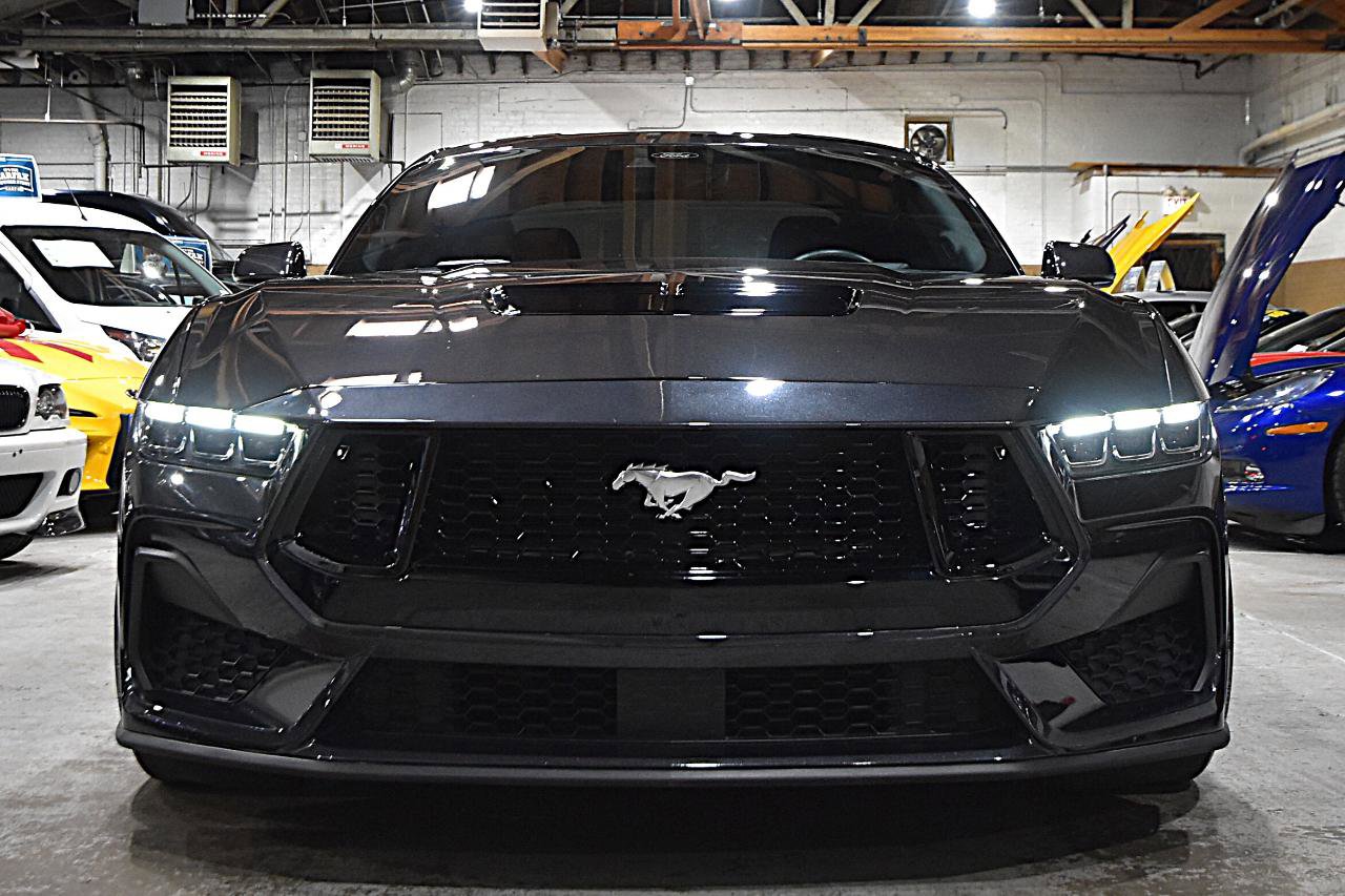 Used 2024 Ford Mustang GT Premium image 2