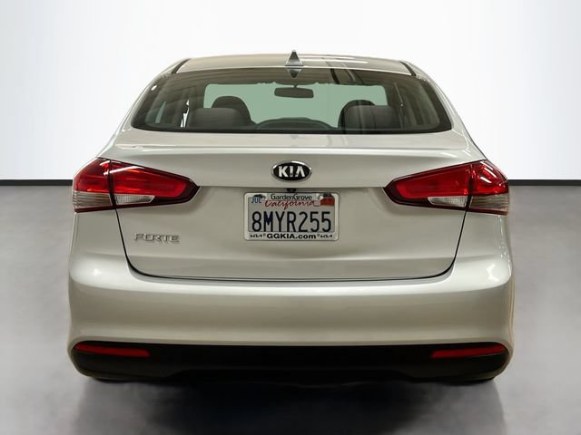 Used 2018 Kia Forte LX w/ LX Popular Package FWD image 6