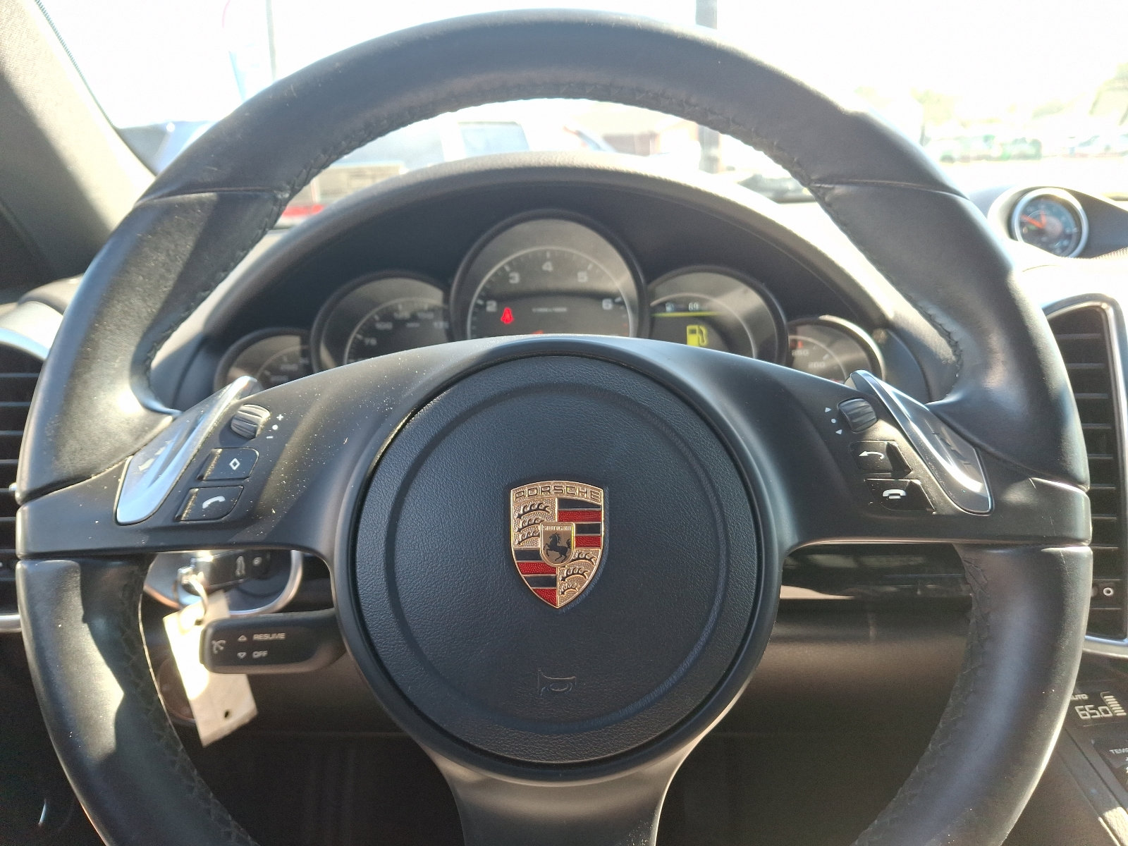 Used 2014 Porsche Cayenne image 21