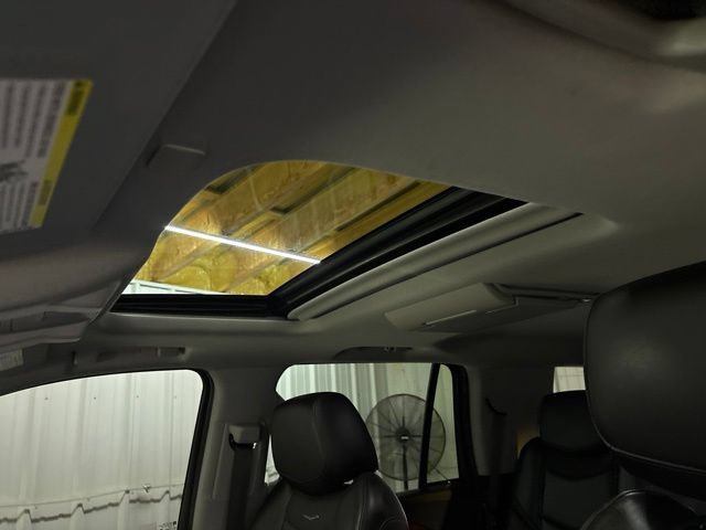 Used 2019 Cadillac Escalade Premium Luxury AWD/4WD image 42