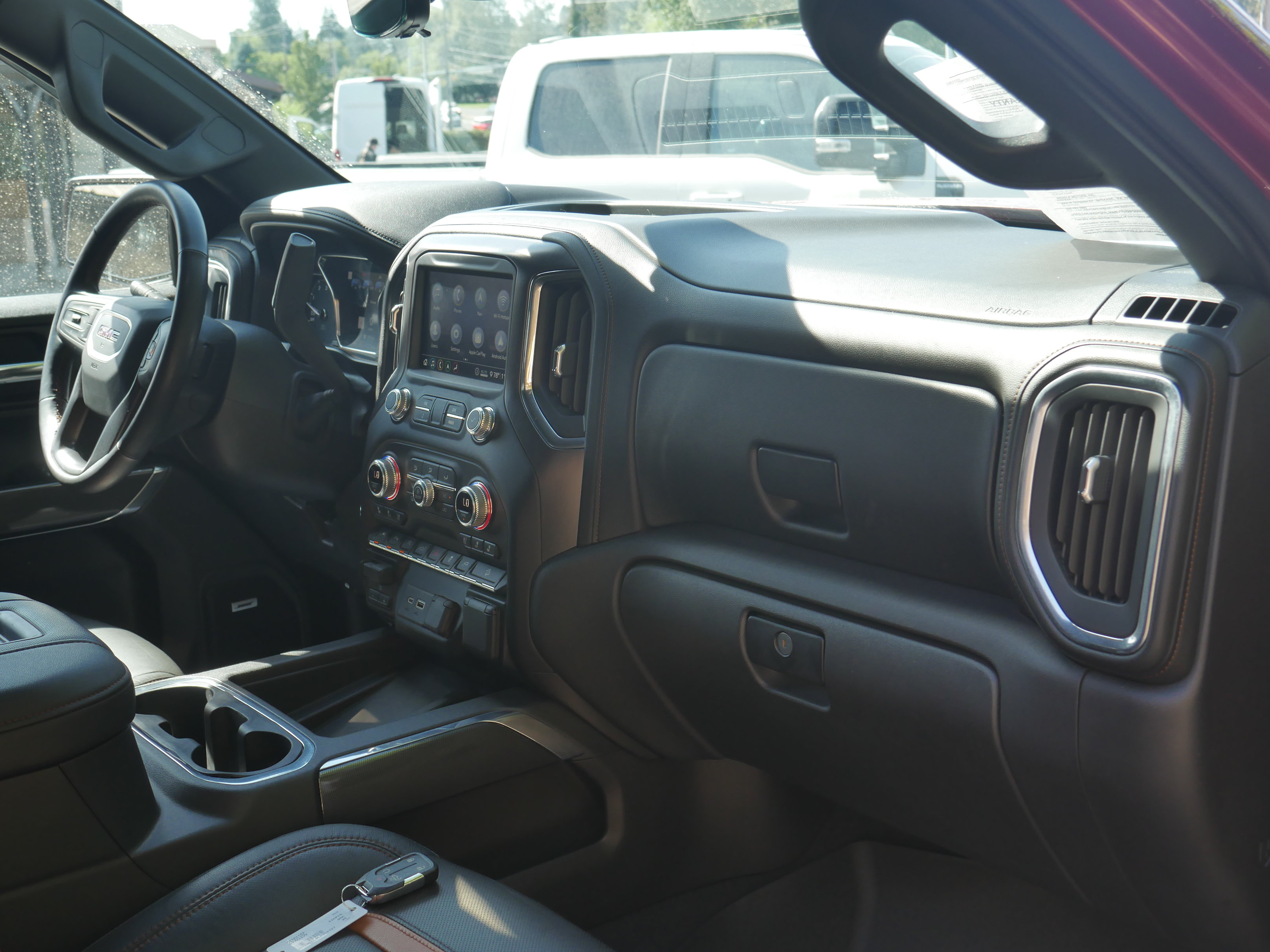 Used 2020 GMC Sierra 1500 AT4 w/ AT4 Premium Package AWD/4WD image 28