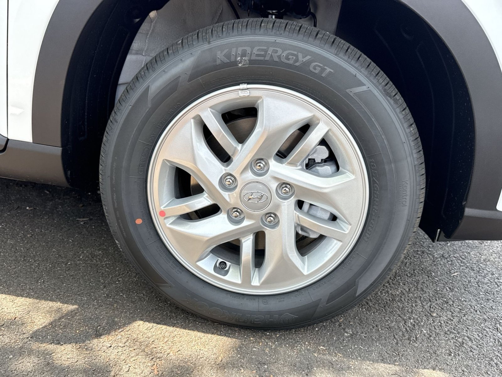 New 2026 Hyundai Venue SE FWD image 12