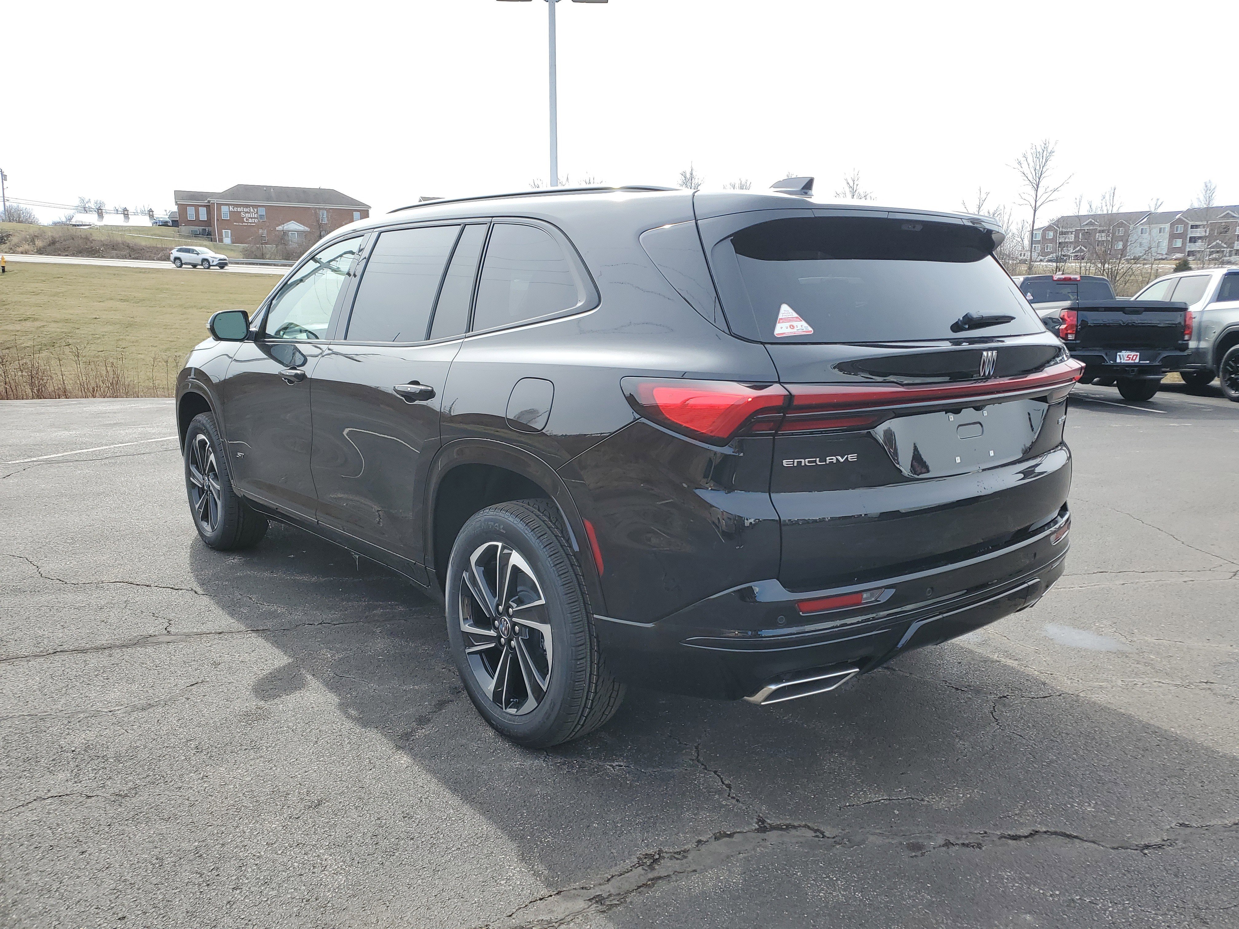 New 2026 Buick Enclave Sport Touring w/ Power Package image 7