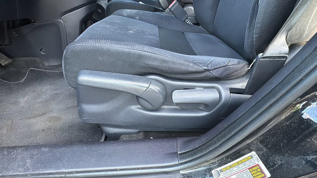 Used 2011 Honda CR-V EX image 7