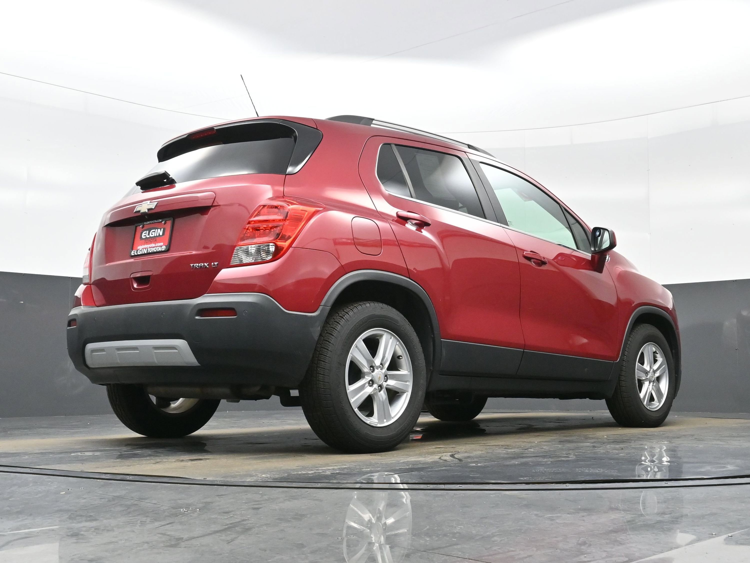 Used 2015 Chevrolet Trax LT w/ LT Plus Package FWD image 31