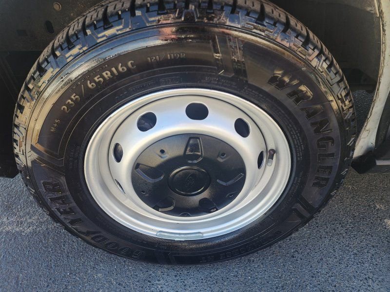 Used 2023 Ford Transit 250 Medium Roof w/ Load Area Protection Package image 15